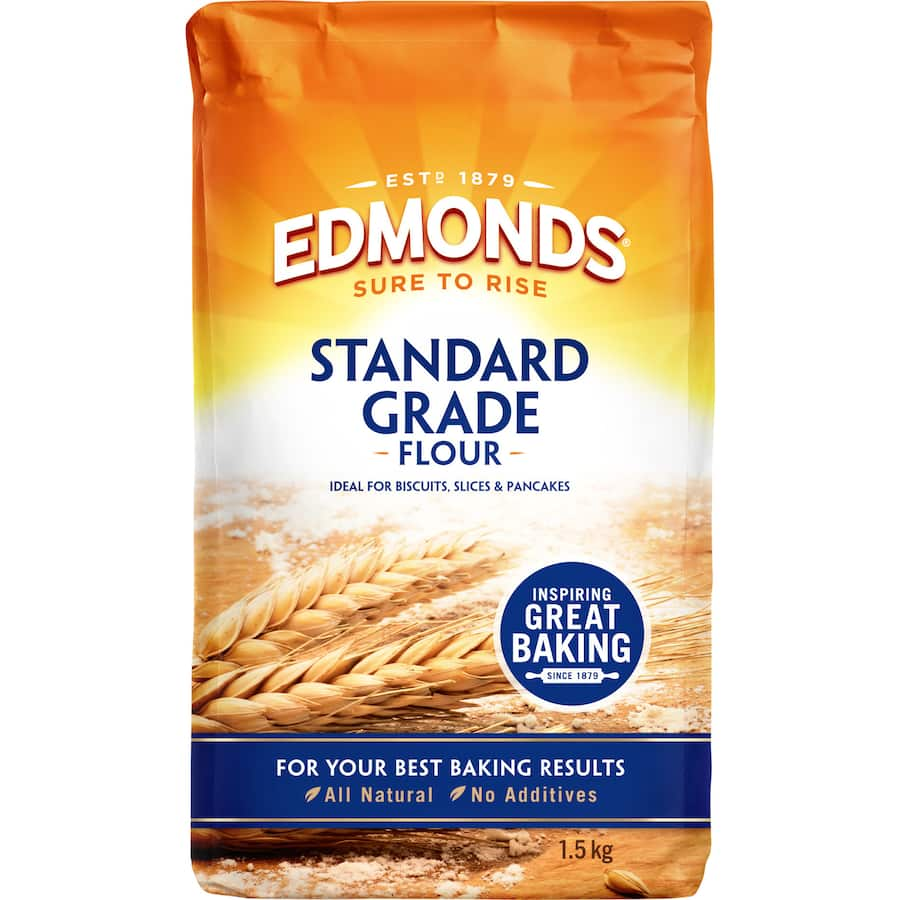 Edmonds Standard Grade Flour package, a versatile baking essential for cakes and pastries made from premium wheat.