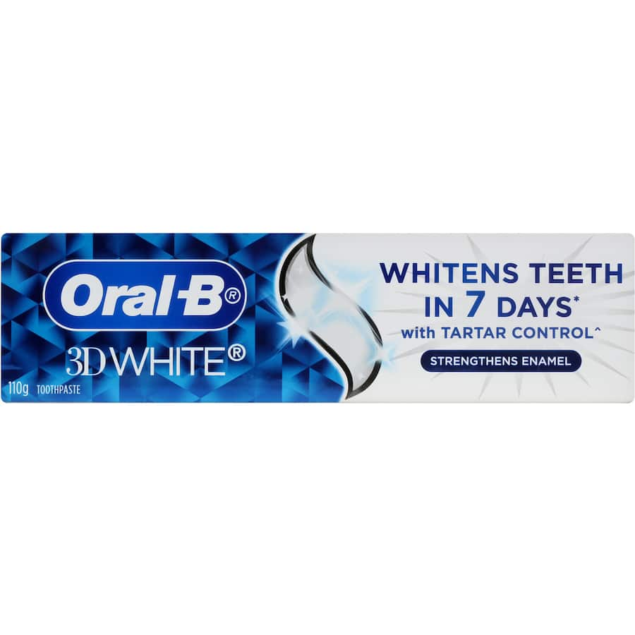 Brightening Oral B 3D White Toothpaste with enamel-strengthening fluoride for a confident, radiant smile.