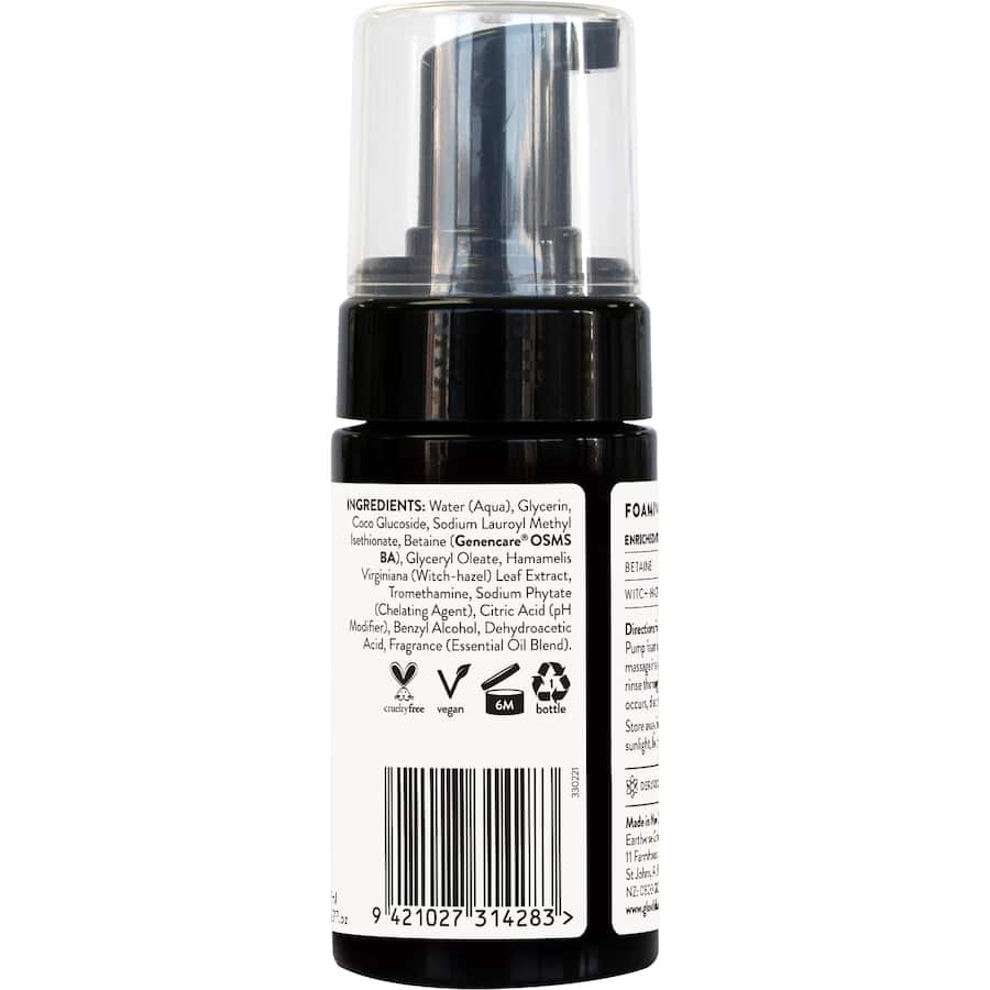 Fluffy mousse foaming cleanser with Witch Hazel and Betaine for a gentle, hydrating cleanse without tightness.