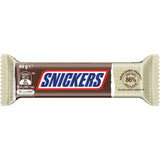 Snickers Chocolate Bar Peanut: rich chocolate, creamy nougat, crunchy peanuts, and caramel for a satisfying on-the-go snack.