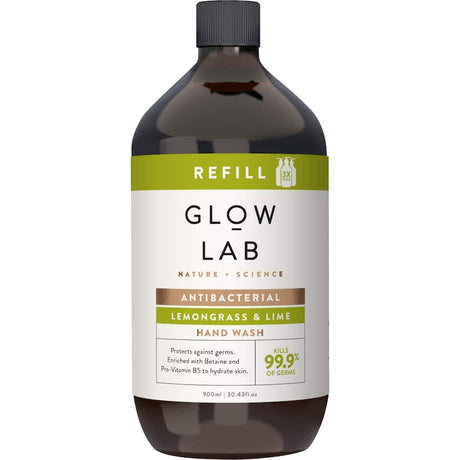 Antibacterial hand wash refill with lemongrass and lime, hydrating and protecting skin against 99.9% of germs.