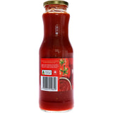 Leggo's Passata Classic Tomato sauce made from juicy red tomatoes, ideal for enhancing casseroles and pasta dishes.