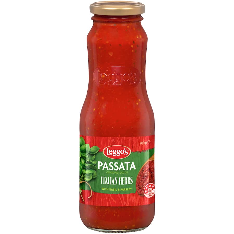 Leggo's Passata Italian Herb & Basil, a rich tomato sauce infused with basil, perfect for enhancing pizzas and soups.