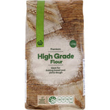 Woolworths High Grade Flour: premium 100% wheat flour for perfect texture in bread, pizza, pastries, and more.