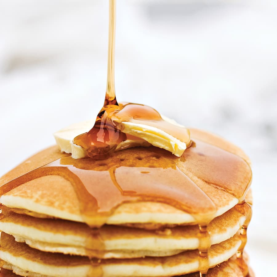 O Canada Maple Syrup: pure, gluten-free syrup perfect for pancakes, waffles, and baking, rich in essential nutrients.