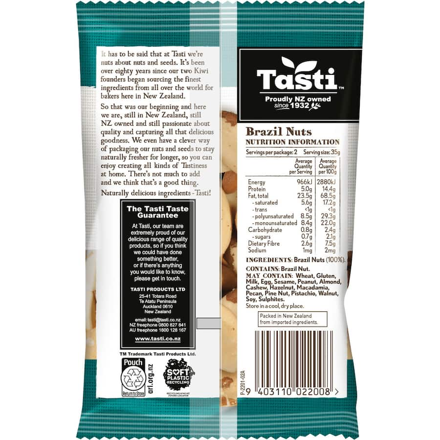 Tasti Brazil Nuts: nutritious, creamy, gluten-free snacks rich in selenium, perfect for trail mixes or as a healthy standalone treat.