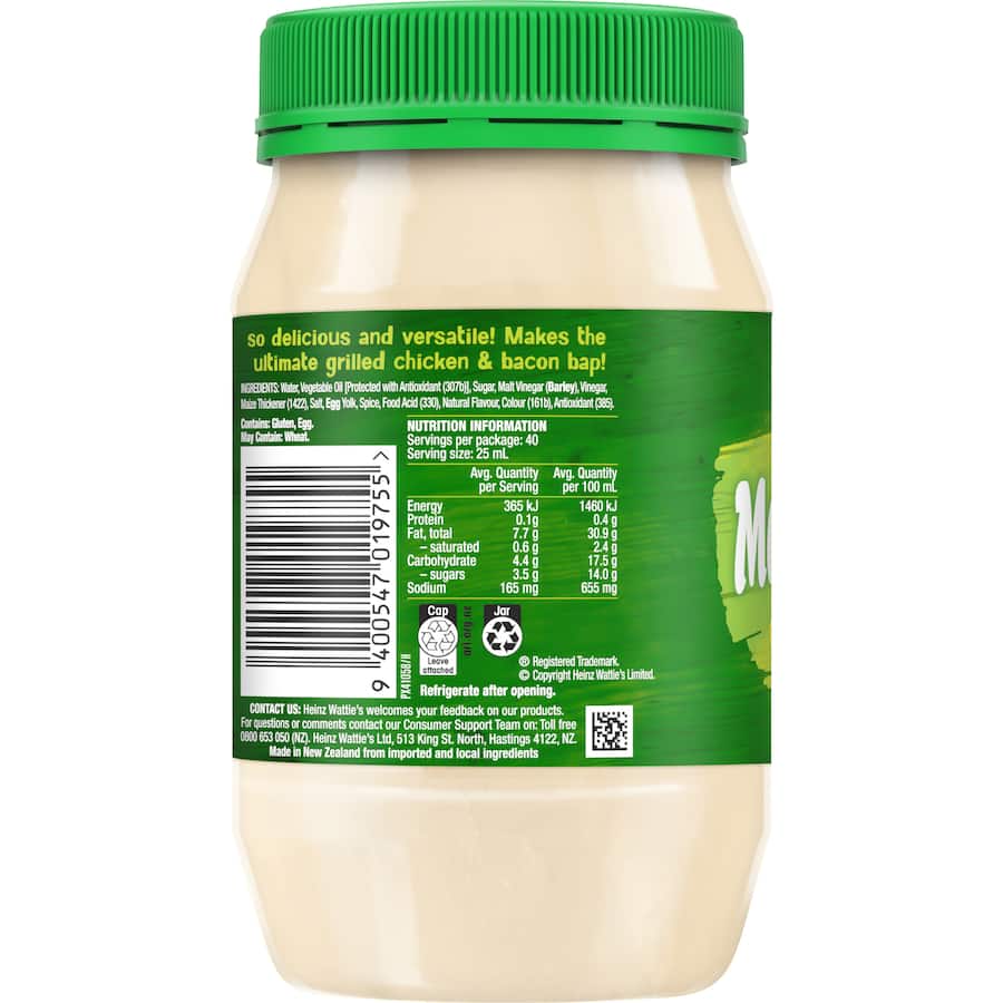 Creamy Eta Mayonnaise Original, perfect for sandwiches, salads, and baking, enhances meals with rich flavor and texture.