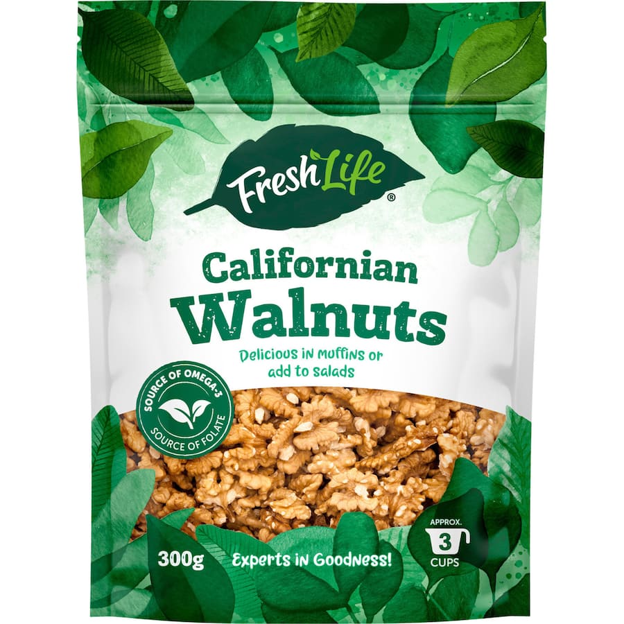 Freshlife Californian Walnuts: nutritious, crunchy, and rich in omega-3s, perfect for snacks and recipes.