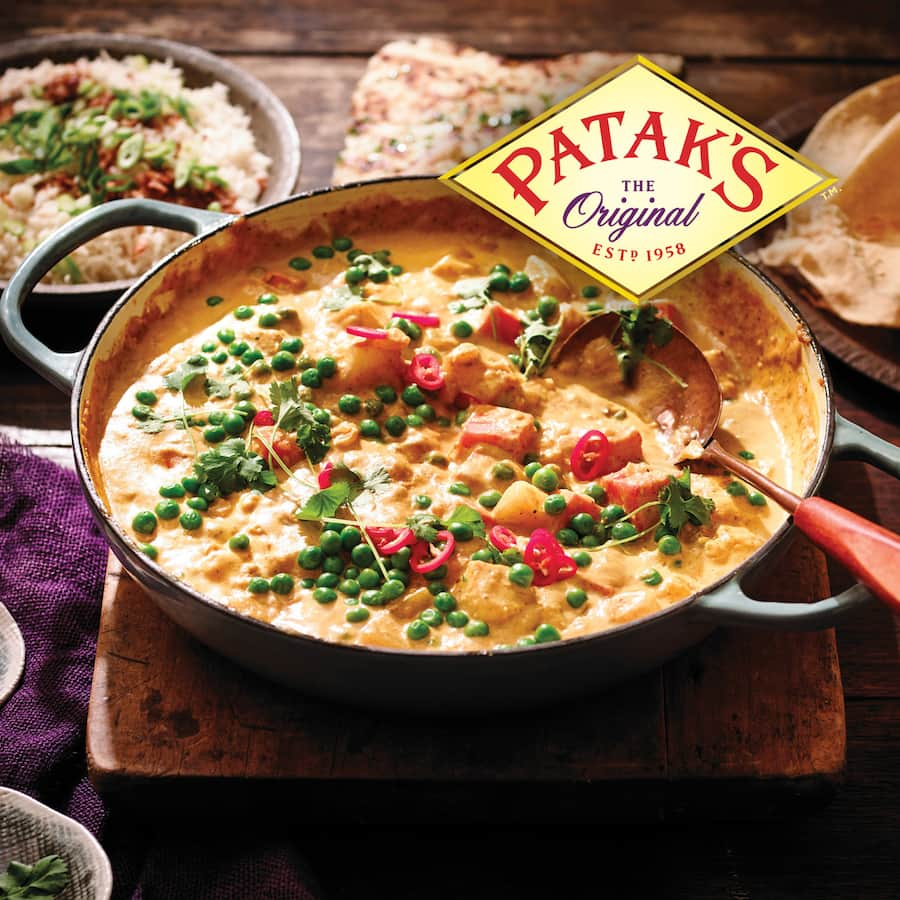 Patak's Korma Curry Paste with 10 spices and coconut offers a mild, creamy sauce for authentic Indian cooking.