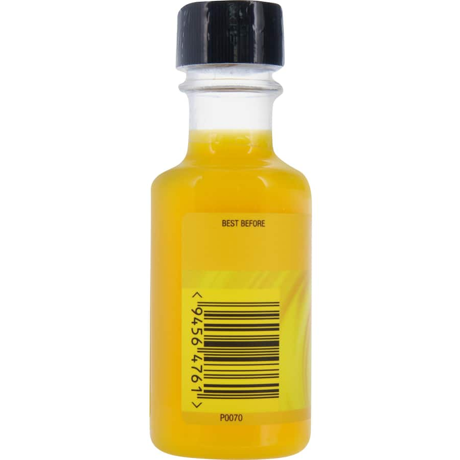 Hansells Lemon Flavoured Essence bottle, perfect for adding concentrated lemon flavor to baking, drinks, and savory dishes.