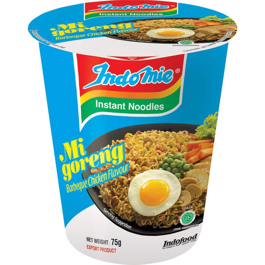 Indomie Instant Noodles Cup BBQ Chicken Mi Goreng, a quick meal with smoky flavors, ready in 3 minutes.