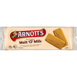 Crunchy Arnott's Malt Biscuits Malt O Milk, rich in malt flavor, perfect for snacks or tea time with family and friends.