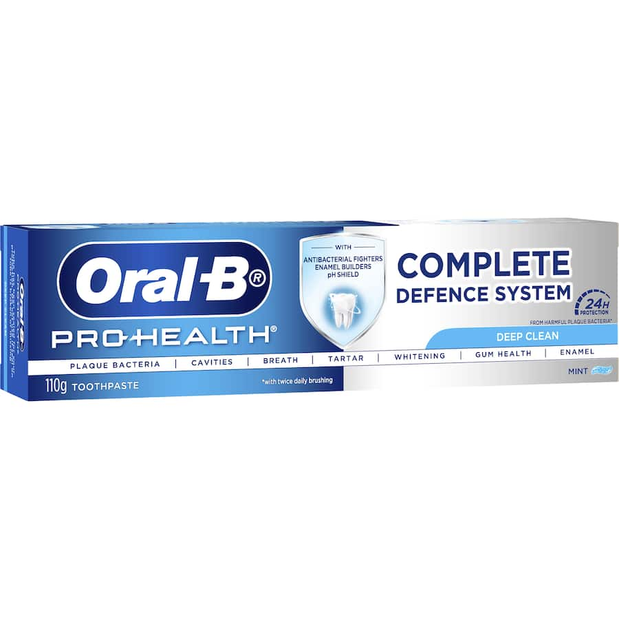 Oral-B Pro Health Advanced Deep Clean toothpaste with mint flavor, designed for deep cleaning and plaque protection.