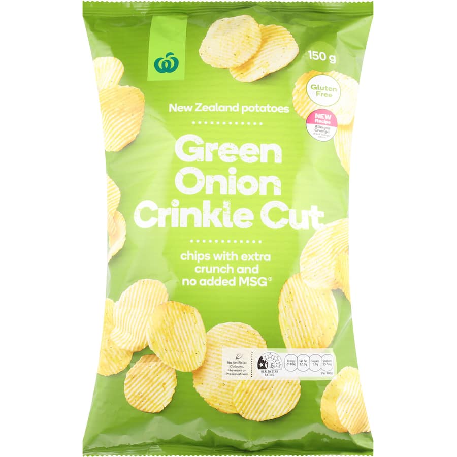 Woolworths Green Onion Crinkle Cut Chips, crispy New Zealand potato snacks with bold onion flavor, perfect for sharing or solo enjoyment.