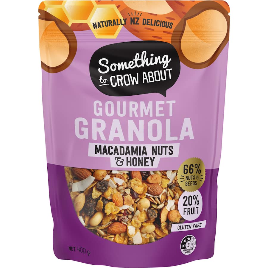 Gluten-free muesli with creamy macadamia nuts and honey, perfect for a nutritious breakfast or healthy snack.