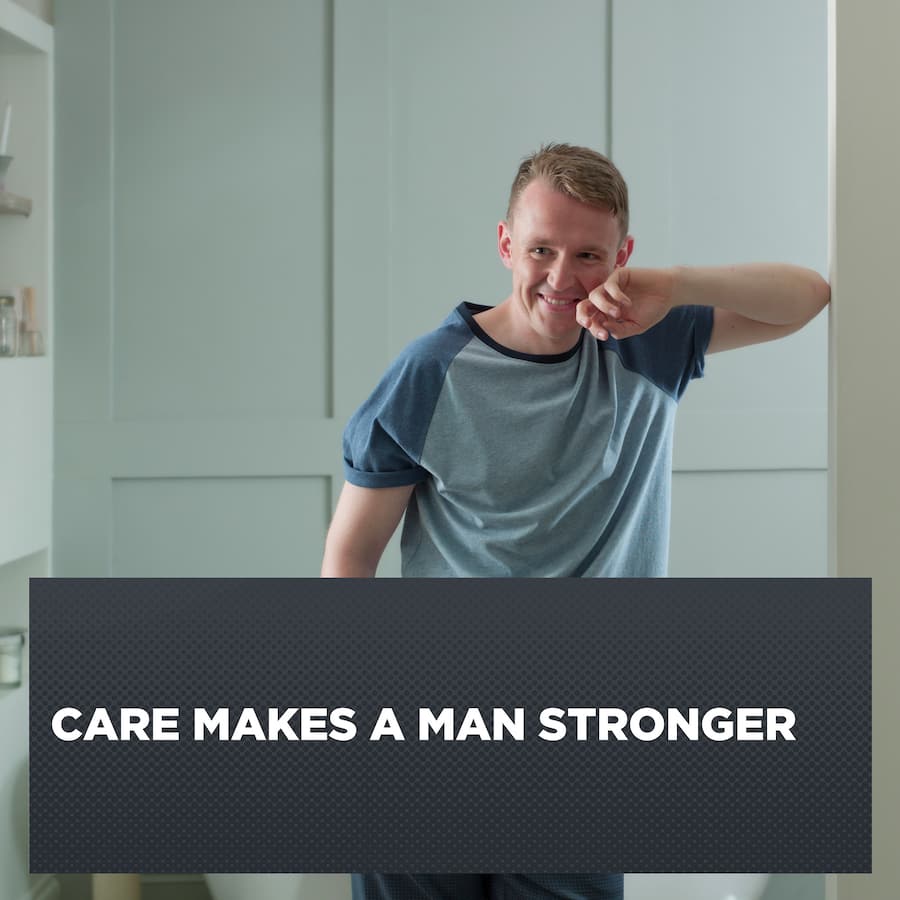 Dove Men + Care Body Wash Clean Comfort, a hydrating cleansing gel with cedarwood and bergamot scent for fresh, healthy skin.