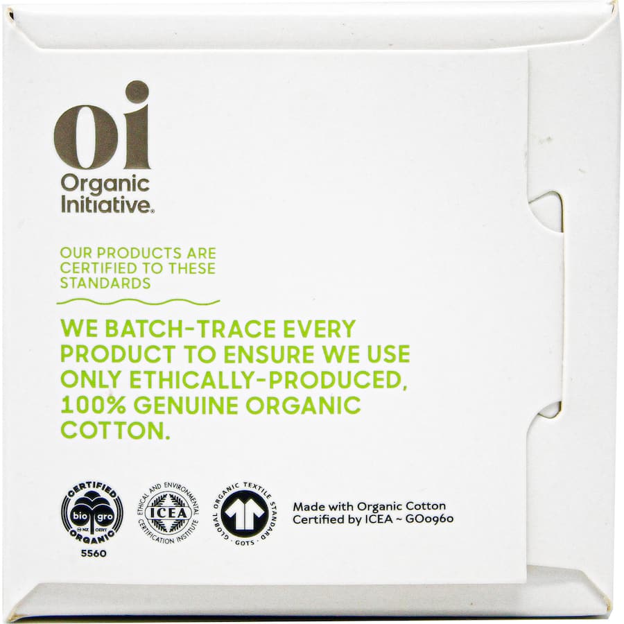 Oi 100% Organic Cotton Panty Liners, soft and breathable, perfect for sensitive skin and eco-friendly hygiene.