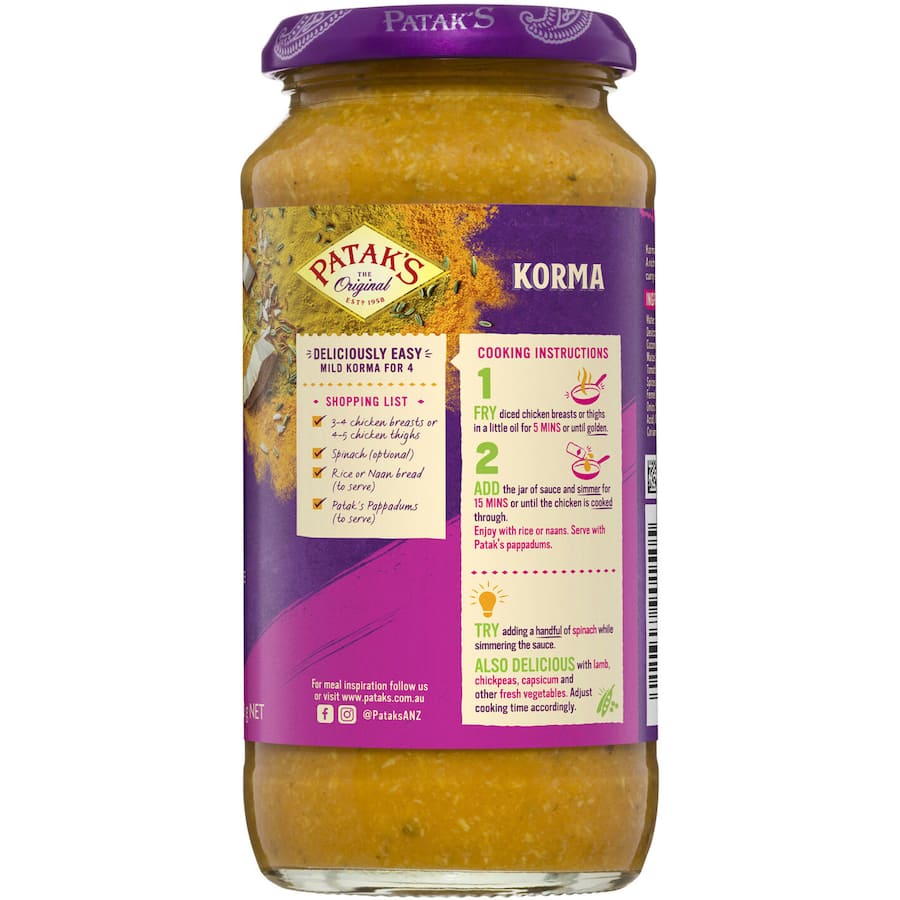 Patak's Korma Simmer Sauce, a rich, creamy curry with coconut and spices, ideal for quick, mild Indian meals.