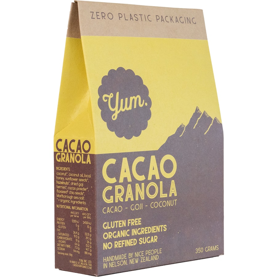 Yum Granola Cacao, Coji & Coconut, a nutritious blend of cacao, coji berries, and coconut flakes for delicious snacking.