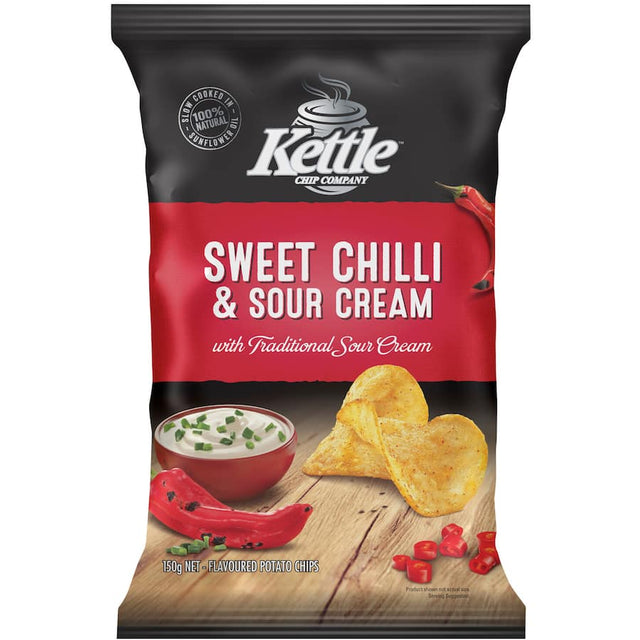 Kettle Chips in Sweet Chilli & Sour Cream flavor, featuring crunchy gourmet chips made from New Zealand potatoes.