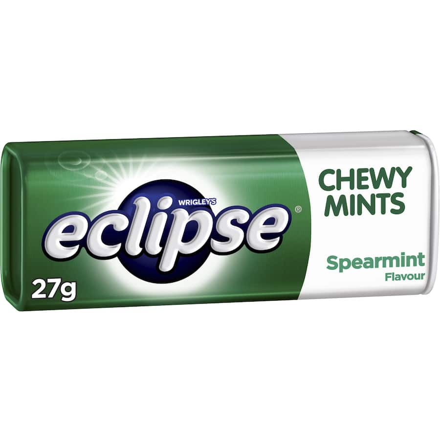 Eclipse Mints Chewy Spearmint in a slim tin, perfect for freshening breath on the go with a refreshing spearmint flavor.