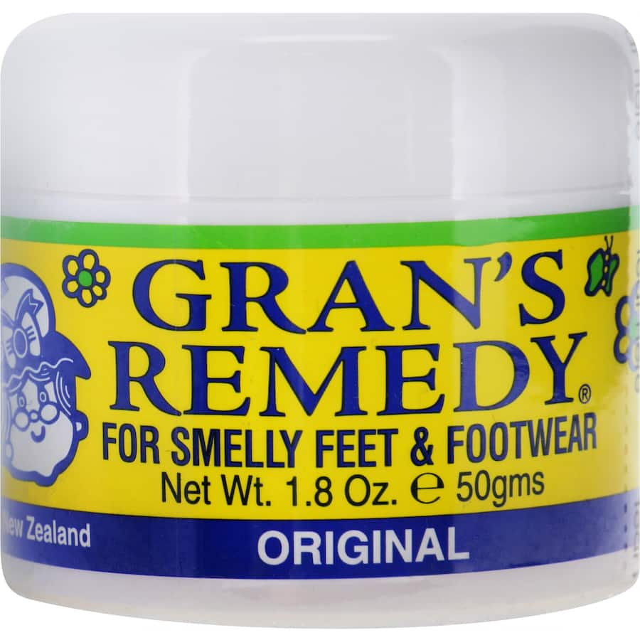 Grans Remedy Foot Powder Original combats foot odor, keeping shoes fresh and comfortable for 7-10 days.