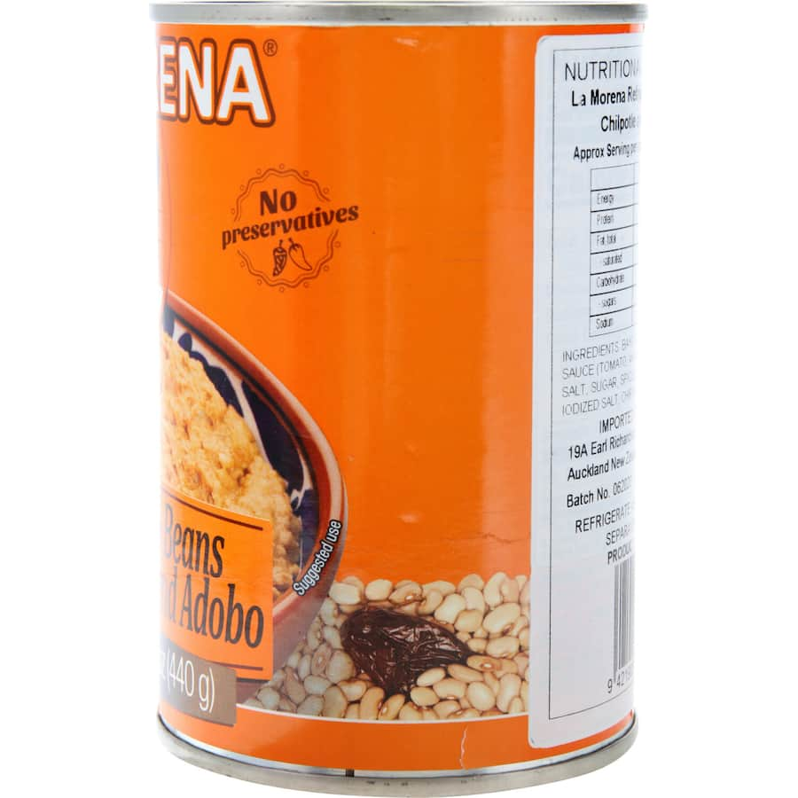 La Morena Mexican Refried Beans Chipotle in a can, featuring smoky chipotle flavor, perfect for burritos and side dishes.