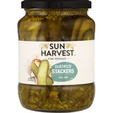 Crunchy Sun Harvest Gherkins Sandwich Stackers in zesty brine with onion, mustard, and celery seeds for flavorful meals.