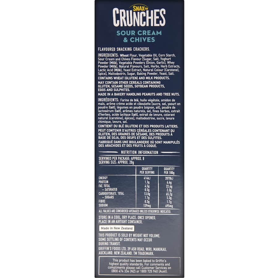 Crunchy Eta Crackers in Sour Cream & Chives flavor, perfect for sophisticated snacking and any occasion.