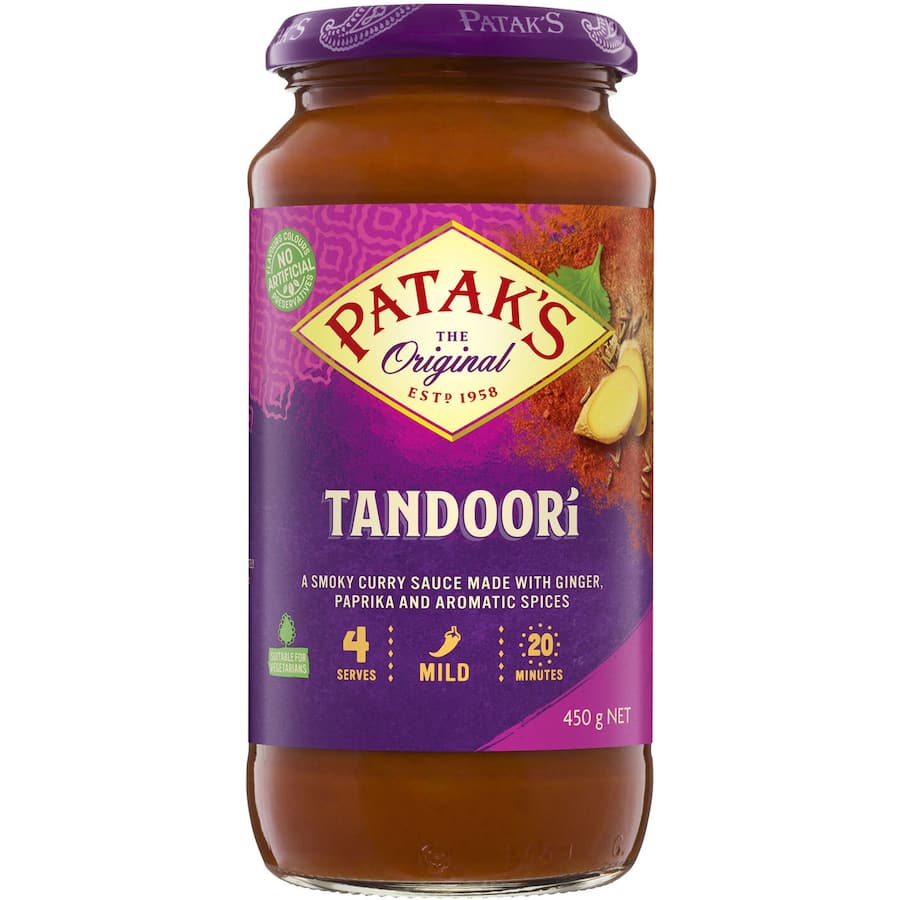 Patak's Tandoori Simmer Sauce in a jar, featuring a mildly spicy curry blend for easy, authentic Indian meals.