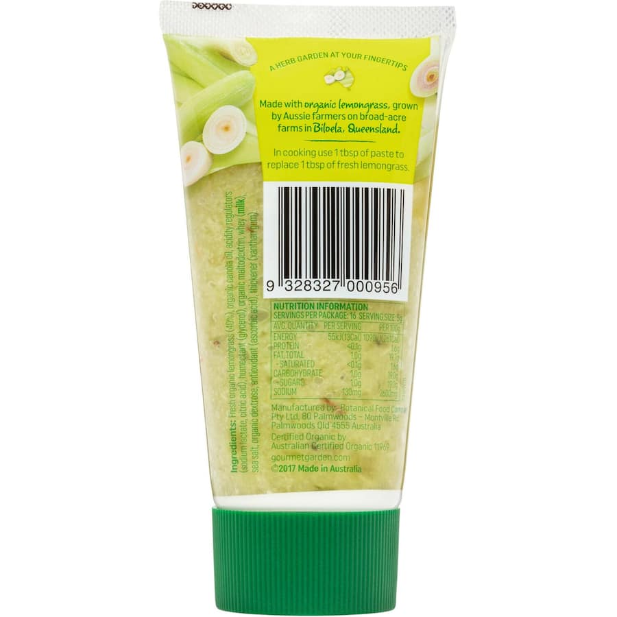 Gourmet Garden Fresh Vegetable Lemongrass Paste, made with cold-pressed organic herbs for vibrant flavor in any dish.