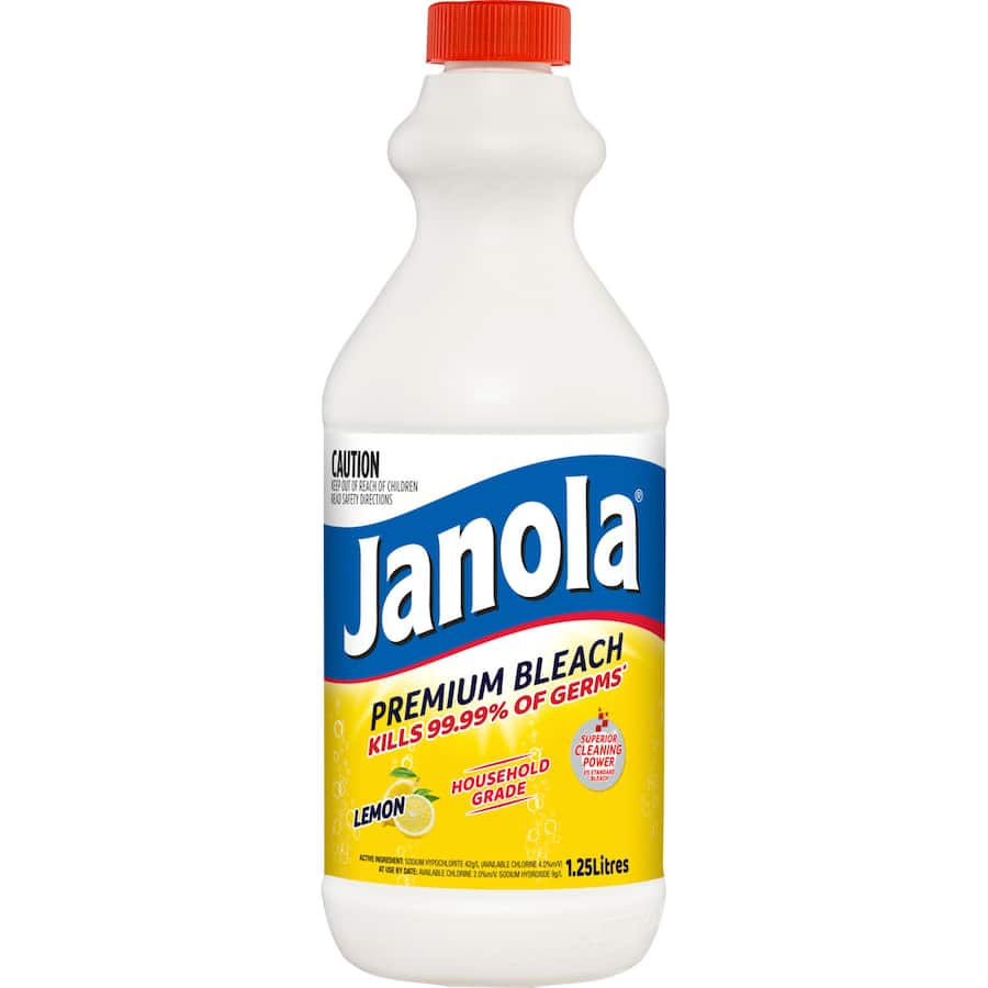 Janola Bleach Lemon bottle, effective cleaner that eliminates germs, brightens clothes, and disinfects surfaces with a fresh scent.