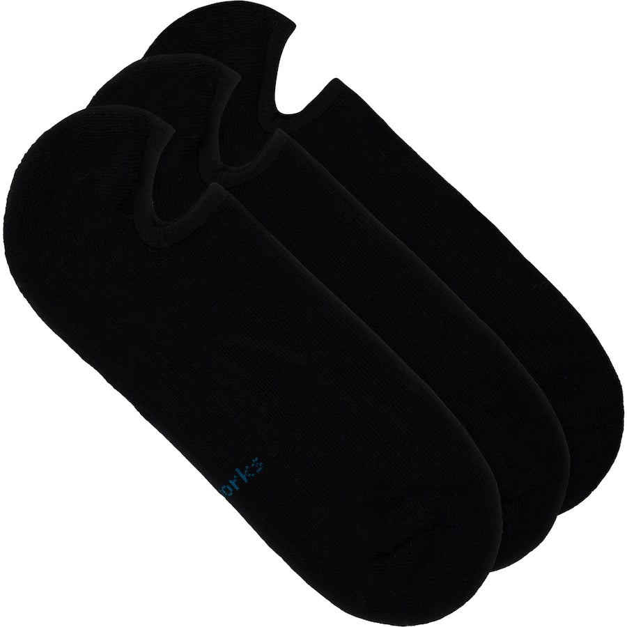 No-show cushioned socks for men, size 7-11, designed for comfort, breathability, and no slippage in shoes.