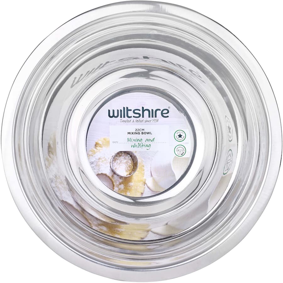 Stylish Wiltshire Mixing Bowl Deluxe with non-slip base, perfect for mixing, baking, and everyday kitchen use.