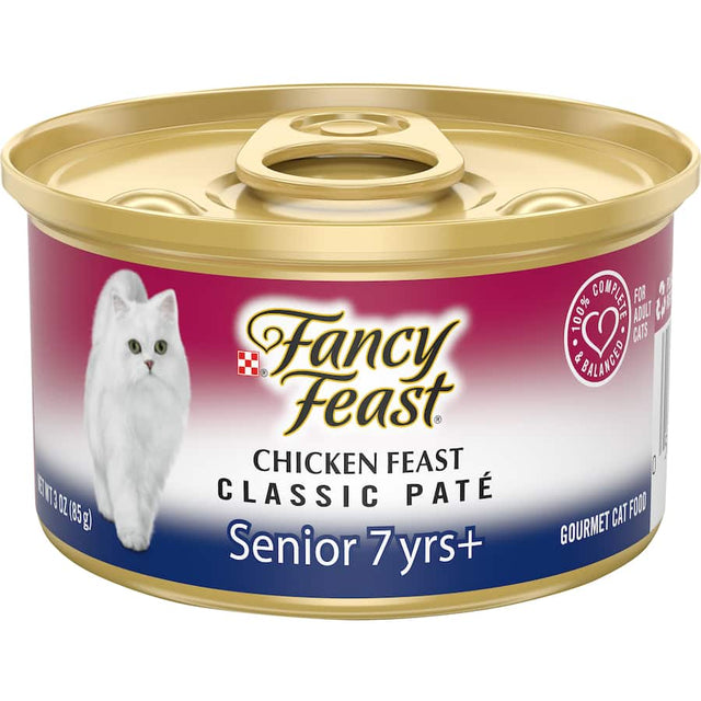 Gourmet chicken pate for senior cats, packed with essential nutrients for health and vitality.