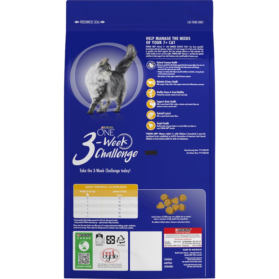 Purina One Dry Cat Food for seniors, featuring chicken, antioxidants, and omega fatty acids to support health and immunity.