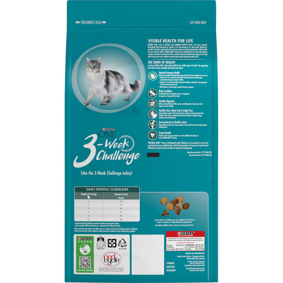 Premium Purina One Dry Cat Food with chicken, designed for a healthy coat and hairball management in adult cats.