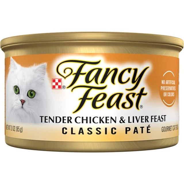 Gourmet wet cat food with liver and chicken, providing balanced nutrition and savory flavor for discerning felines.