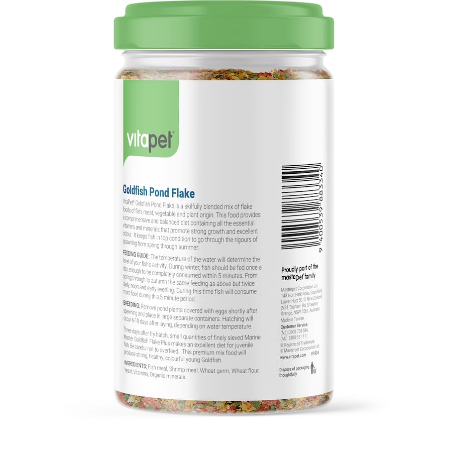 Premium pond flakes for goldfish and koi, with balanced nutrition for vibrant colors and healthy growth.