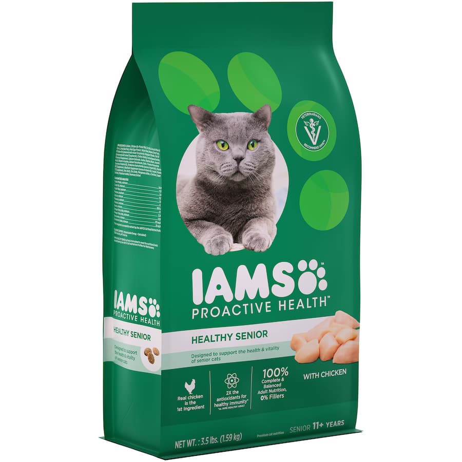 Image of Iams Dry Cat Food Chicken Senior, nutritious kibble for senior cats with chicken as the #1 ingredient for strong muscles.