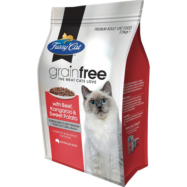 Grain-free dry cat food with kangaroo and sweet potato, high in protein for lean muscle and digestive health.