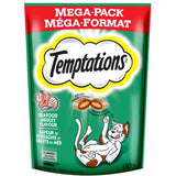 Temptations Seafood Medley cat treats in a resealable pouch, featuring crunchy shells and soft centers, perfect for feline indulgence.