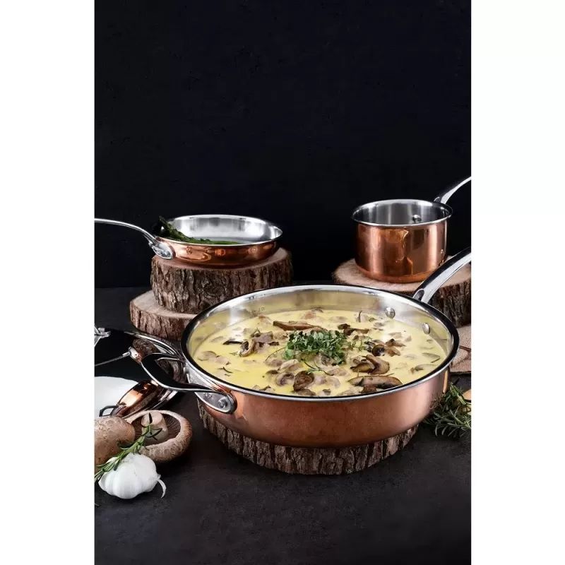 Chasseur Escoffier 28cm induction fry pan features a stunning copper exterior with stainless steel interior for superior heat control.