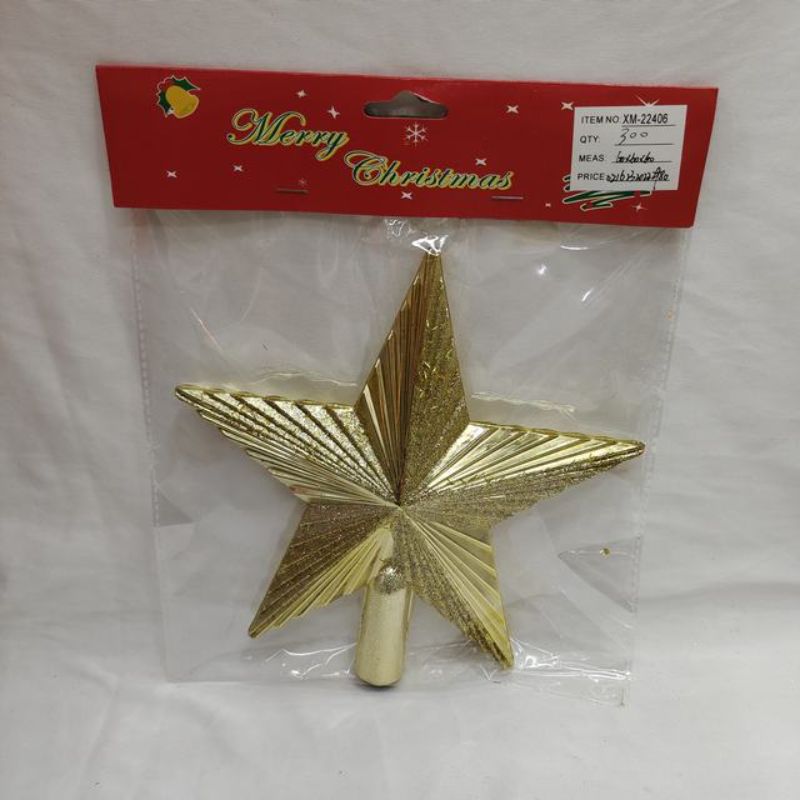 Set of 6 elegant 20cm gold star decorations, perfect for enhancing Christmas decor indoors and outdoors.