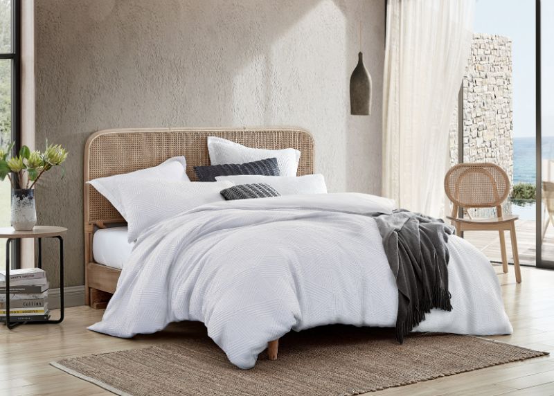 Queen Duvet Cover - Set - Braddon White - PRIVATE COLLECTION