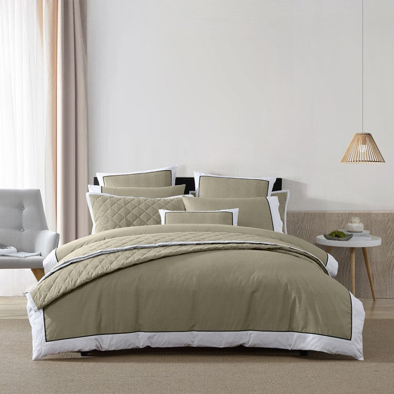 Super King Quilt / Duvet Cover Set - LOGAN & MASON ESSEX OLIVE