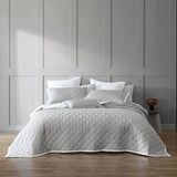 BEDSPREAD - LOGAN & MASON Essex Pewter (Queen)