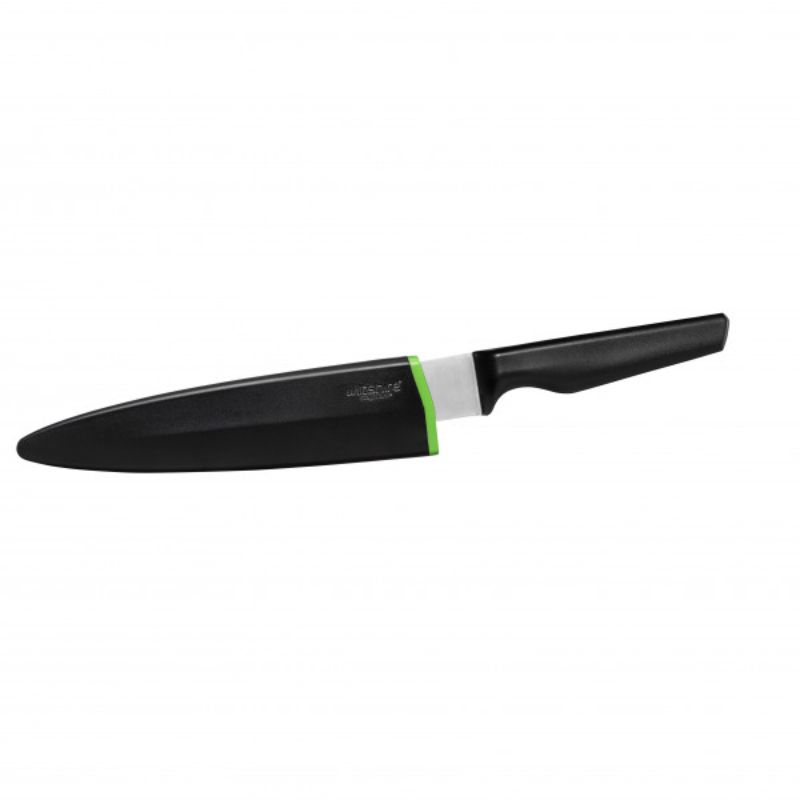 Wiltshire Staysharp Carving Knife 20cm with self-sharpening blade, ideal for effortlessly slicing meats and poultry.