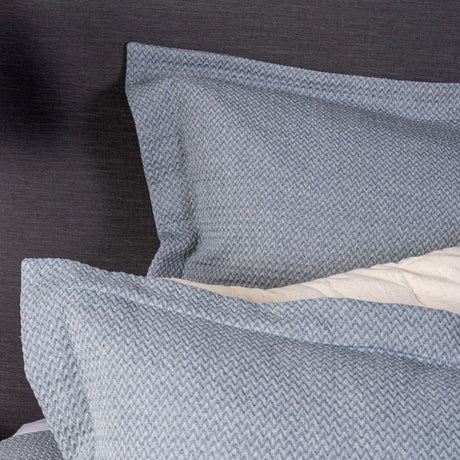 Luxurious indigo pillowcase with zigzag pattern, made from cotton and linen blend for comfort and durability. 50 x 75 +5cm size.