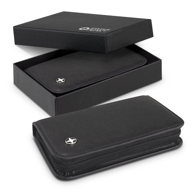 Luxurious black five-piece manicure set with stainless steel tools, elegantly packaged in a stylish PU case and gift box.